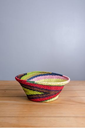 Fruteira-de-corda-colorido