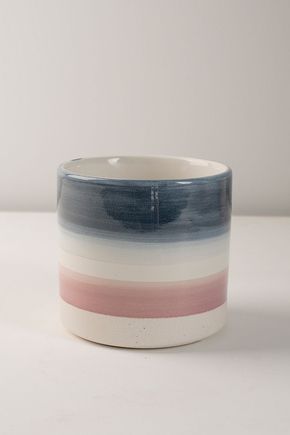 Vaso-ceramica-tons-de-azul-e-rosa