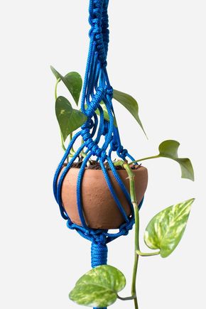Hanger-macrame-azul