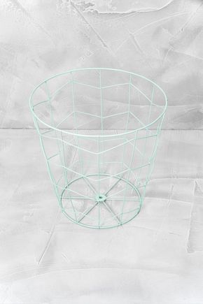Cesto-metal-verde-agua