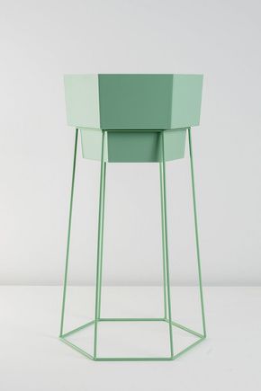 Vaso-com-tripe-hexagonal-verde-m