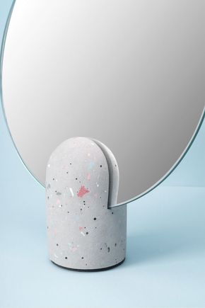 Espelho-de-mesa-concreto-terrazzo-cinza-20cm