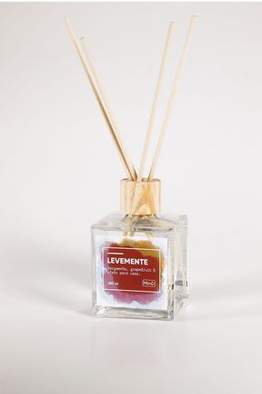 Difusor-de-aromas-levemente