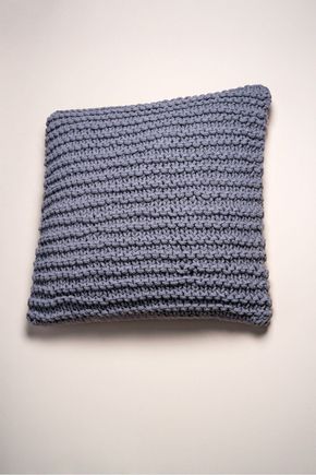 Capa-de-almofada-de-trico-cinza