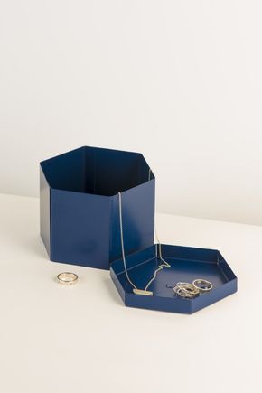 Suporte-de-aco-hexagonal-azul