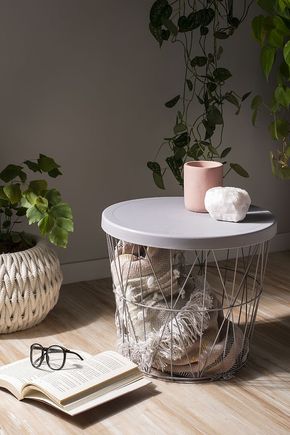 Mesa-de-apoio-cesto-cinza