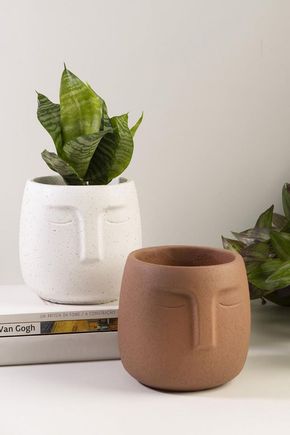 Vaso-cachepot--rosto-terracota