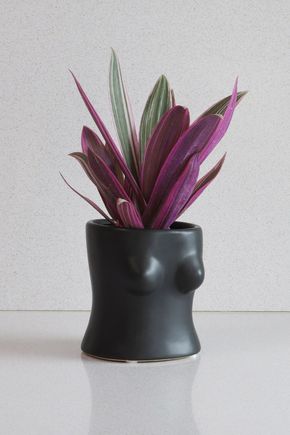 Vaso-busto-preto