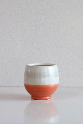 Vaso-cachepot-laranja-e-cinza