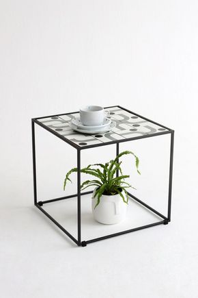 Mesa-metal-azulejos-pb