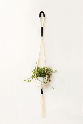 Suporte-pendente-para-cachepot-macrame