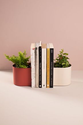 Porta-livros-cachepot-terracota