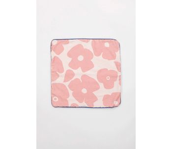 Capa-de-almofada-com-vivo-flores-rosa