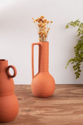 Vaso-ceramica-longo-com-alca