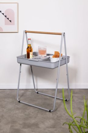 Mesa-com-alca-cinza